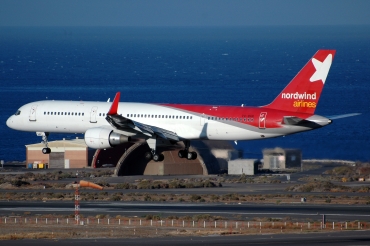 VQ-BHR (30046) 2002 Boeing 757-2Q8 WL