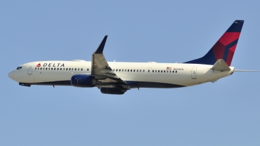 N808DN (31920) Boeing 737-932
