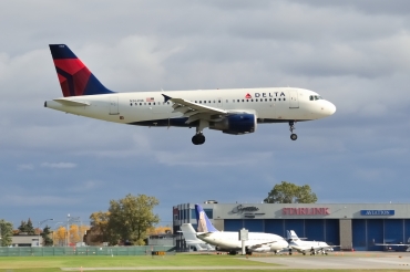 N362NB (001982) Airbus A319-114