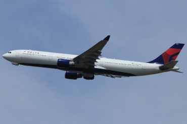 N801NW (524) 2003 Airbus A330-323