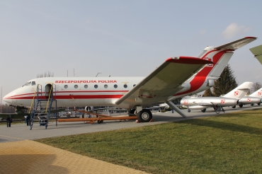 045, (cn 9840759), Yakovlev Yak-40