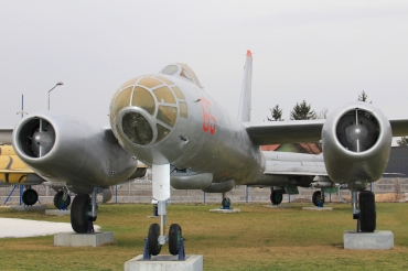 65, (cn 2212), Ilyushin IL-28 Beagle