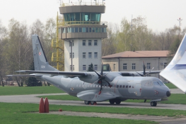 024, (cn 024), CASA C-295M
