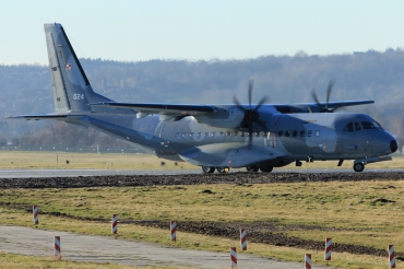 024 ( S-092 ) 2006 CASA C-295M