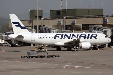 OH-LXL (002146) Airbus A320-214