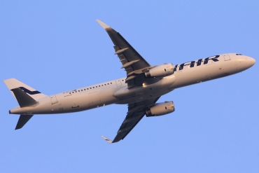 OH-LZI (5922) 2013 Airbus A321-231(WL)