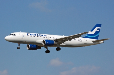 OH-LXG (1735) 2002 Airbus A320-214