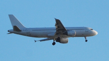 YL-LCT (2233) 2004 Airbus A320-214
