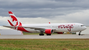 C-GHLV (30852) 2001 Boeing 767-36N(ER)