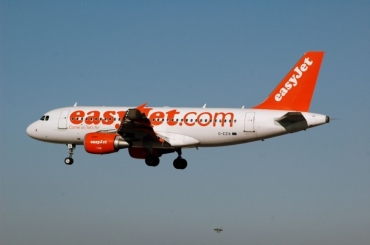 G-EZIX (2605) 2005 Airbus A319-111