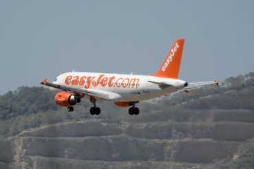 G-EZAA (2677) 2006 Airbus A319-111