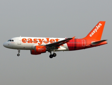 G-EZBF (2923) 2006 Airbus A319-111