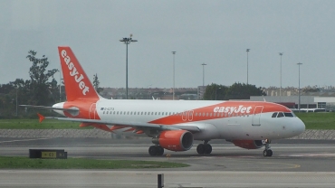 G-EZFA (3788) 2009 Airbus A319-111