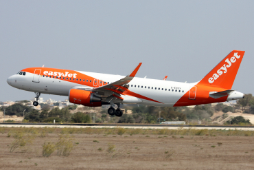 G-EZGY (8385) 2018 Airbus A320-214(WL)
