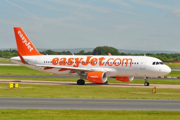 G-EZOH (6546) 2015 Airbus A320-214(WL)