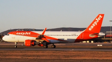 G-EZRY (8344) 2018 Airbus A320-214(WL)