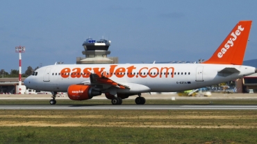 G-EZTA (3805) 2009 Airbus A320-214