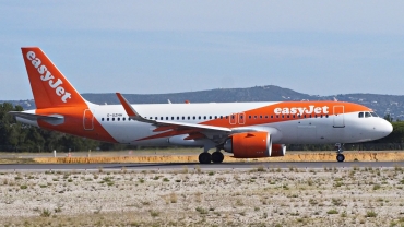 G-UZHH (8268) 2018 Airbus A320-251N