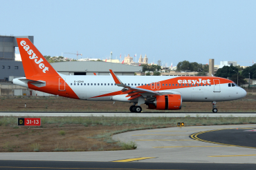 G-UZHV (8722) 2019 Airbus A320-251N