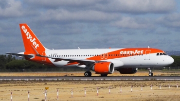 G-UZHY (8920) 2019 Airbus A320-251N