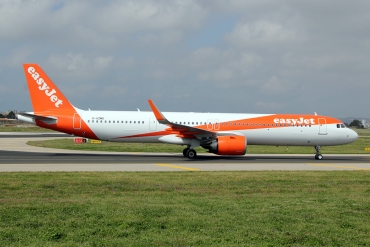 G-UZMD (8421) 2019 Airbus A321-251NX