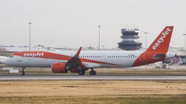 G-UZME (8454) 2019 Airbus A321-251NX