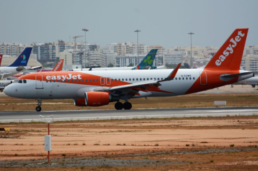 G-EZWS (6011) 2014 Airbus A320-214(WL)