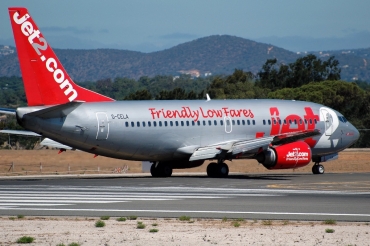 G-CELA (23663) 1986 Boeing 737-377