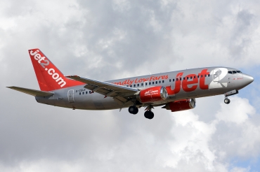 G-CELE (24029) 1988 Boeing 737-33A