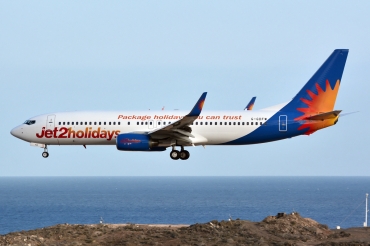G-GDFW (27986) 2000 Boeing 737-8K5(WL)