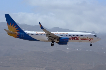 G-GDFD (27982) 1997 Boeing 737-8K5(WL)