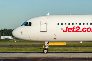 G-POWN (3830) 2009 Airbus A321-211