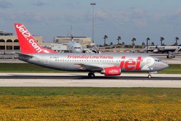 G-CELY (23662) 1986 Boeing 737-377 QC