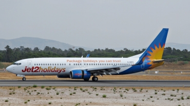 G-GDFD (27982) 1997 Boeing 737-8K5(WL)