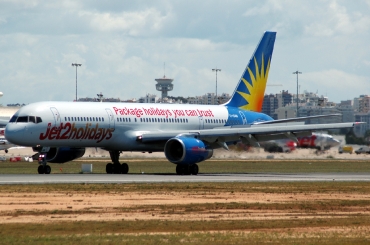 G-LSAM (26966) 1993 Boeing 757-204