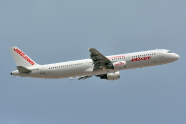 G-POWN (3830) 2009 Airbus A321-211