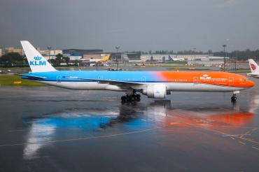 PH-BVA (35671) 2008 Boeing 777-306/ER