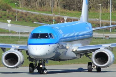PH-EZA (19000224) Embraer 190-100STD