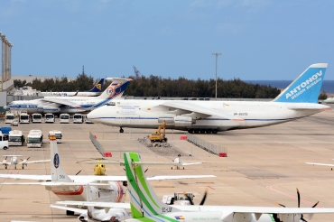 UR-82072 (9773053359136) 1993 Antonov An-124-100
