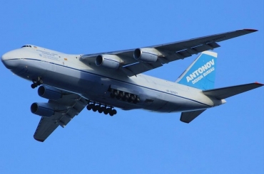 UR-82007 (19530501005) 1988 Antonov An-124-100