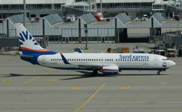 D-ASXS (33563) 2004 Boeing 737-8AS(WL)