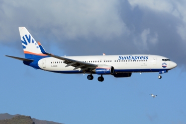 D-ASXB (30420) 2002 Boeing 737-8Z9 WL