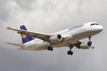 D-AIQW (1367) 2000 Airbus A320-211