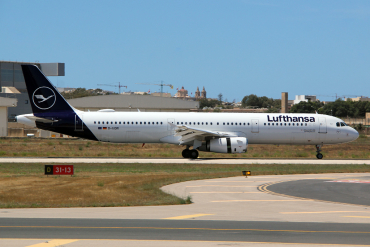 D-AIDM (4916) 2011 Airbus A321-231