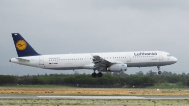 D-AIRM (518) 1994 Airbus A321-131