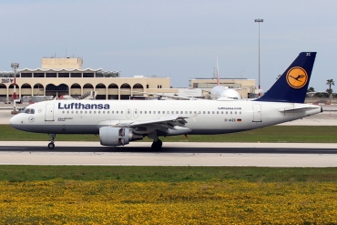 D-AIZC (4153) 2010 Airbus A320-214