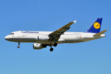 D-AIZJ (4449) 2010 Airbus A320-214