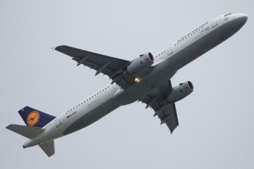 D-AISV (4047) 2009 Airbus A321-231