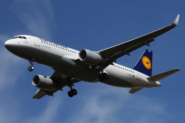 D-AIUT (7115) 2016 Airbus A320-214(WL)