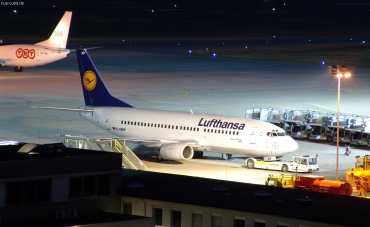 D-ABXP (23874) 1988 Boeing 737-330